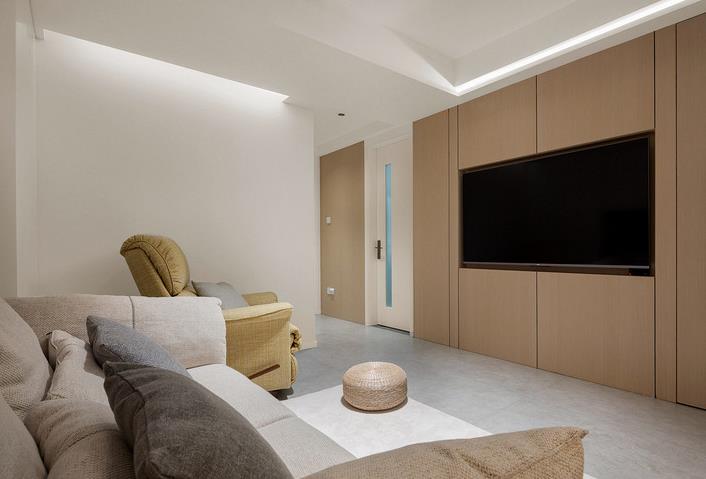 杭州现代简约风格装修吊灯用什么灯好，现代简约风格吊灯好看吗？