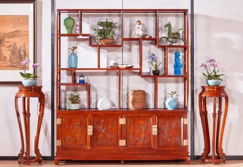 杭州博古架装修要注意什么,摆放哪些摆件风水好?